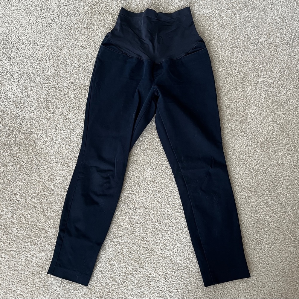 Old Navy Maternity Pixie Pant